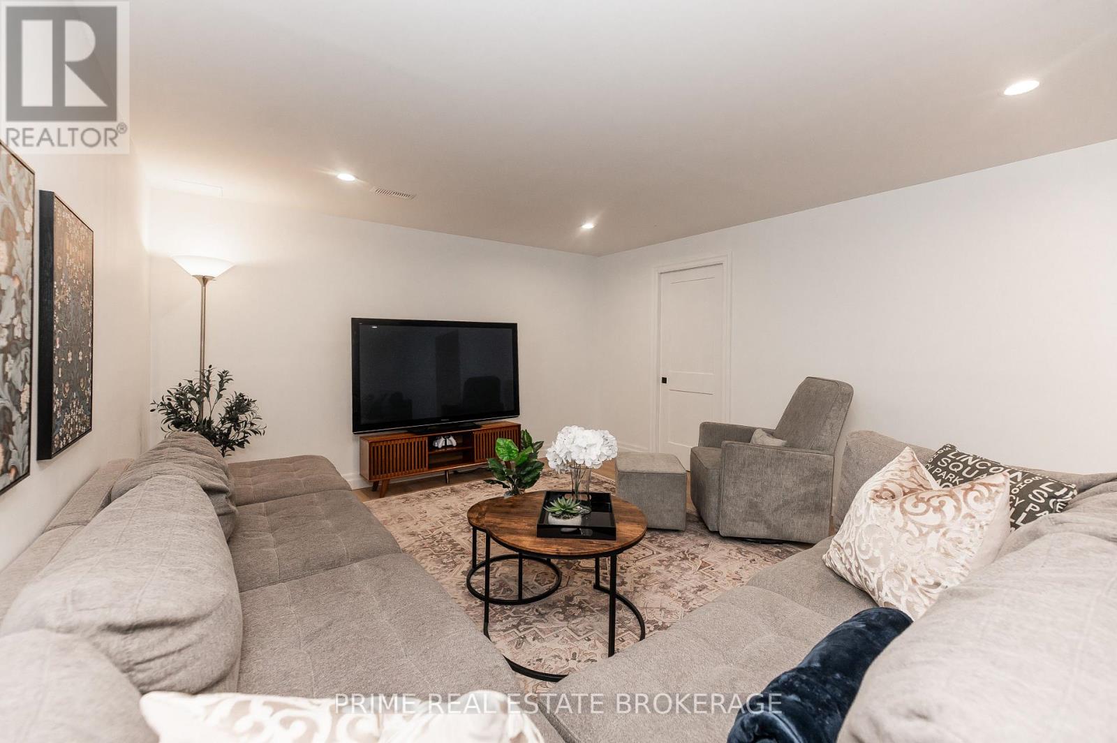 205 Martin Road, Middlesex Centre, Ontario  N0L 1E0 - Photo 45 - X13795122