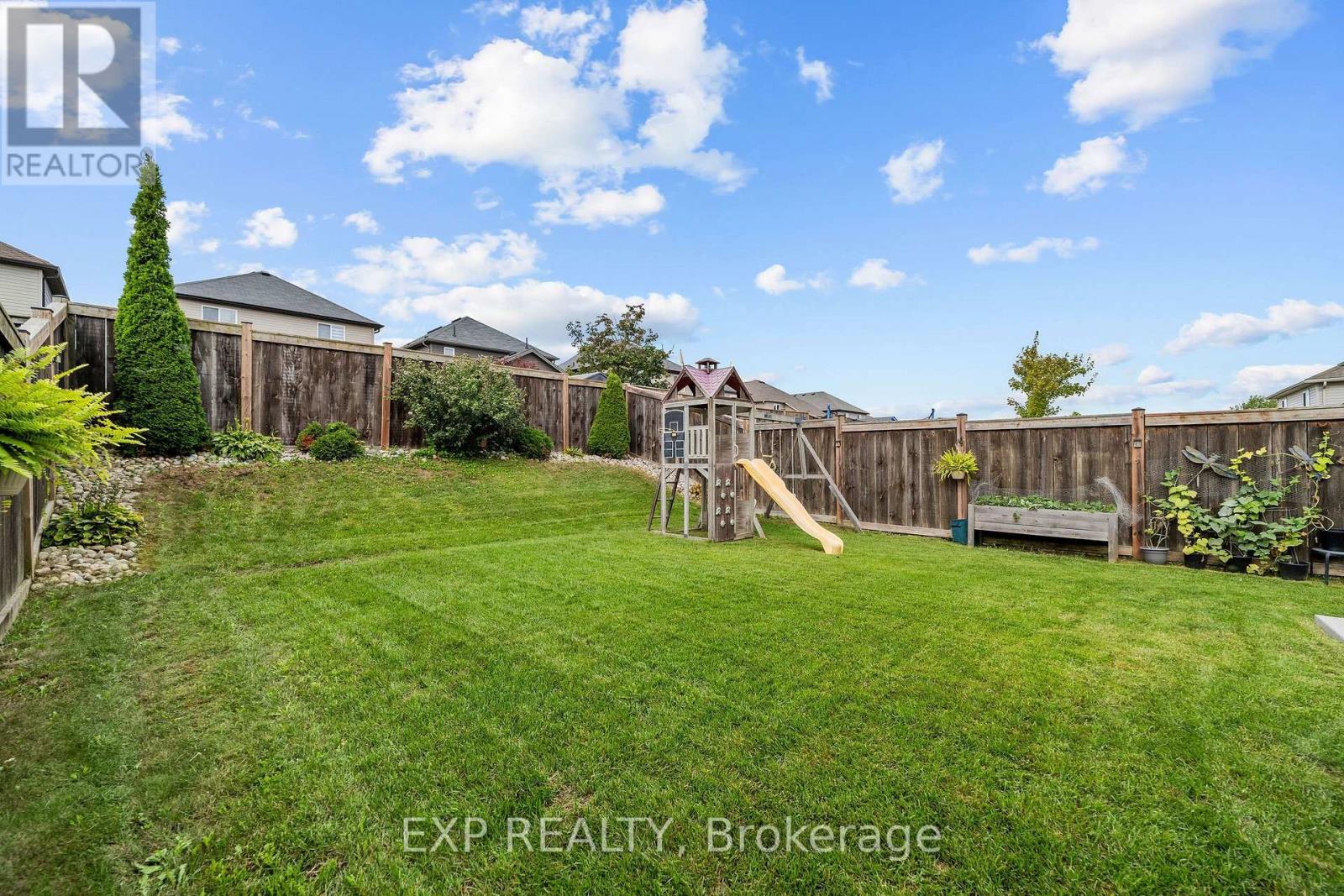 2700 Foxbend Link, London North, Ontario  N6G 0M7 - Photo 28 - X13795130