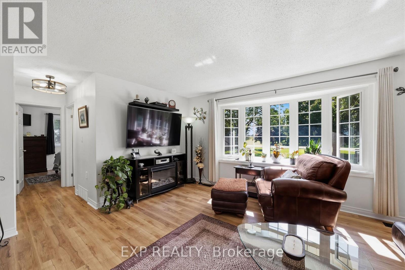 25574 Nairn Road, Middlesex Centre, Ontario  N0M 1P0 - Photo 5 - X13795132