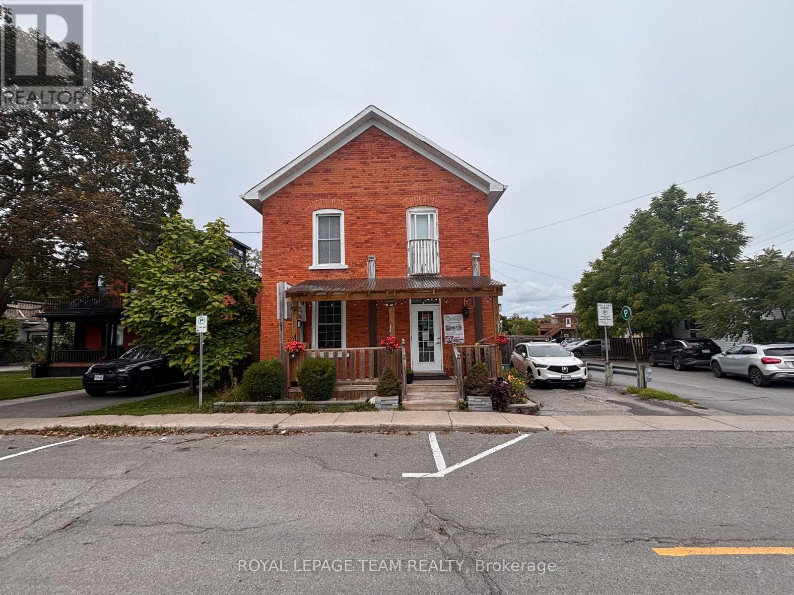 15 ALLAN STREET, Carleton Place, Ontario