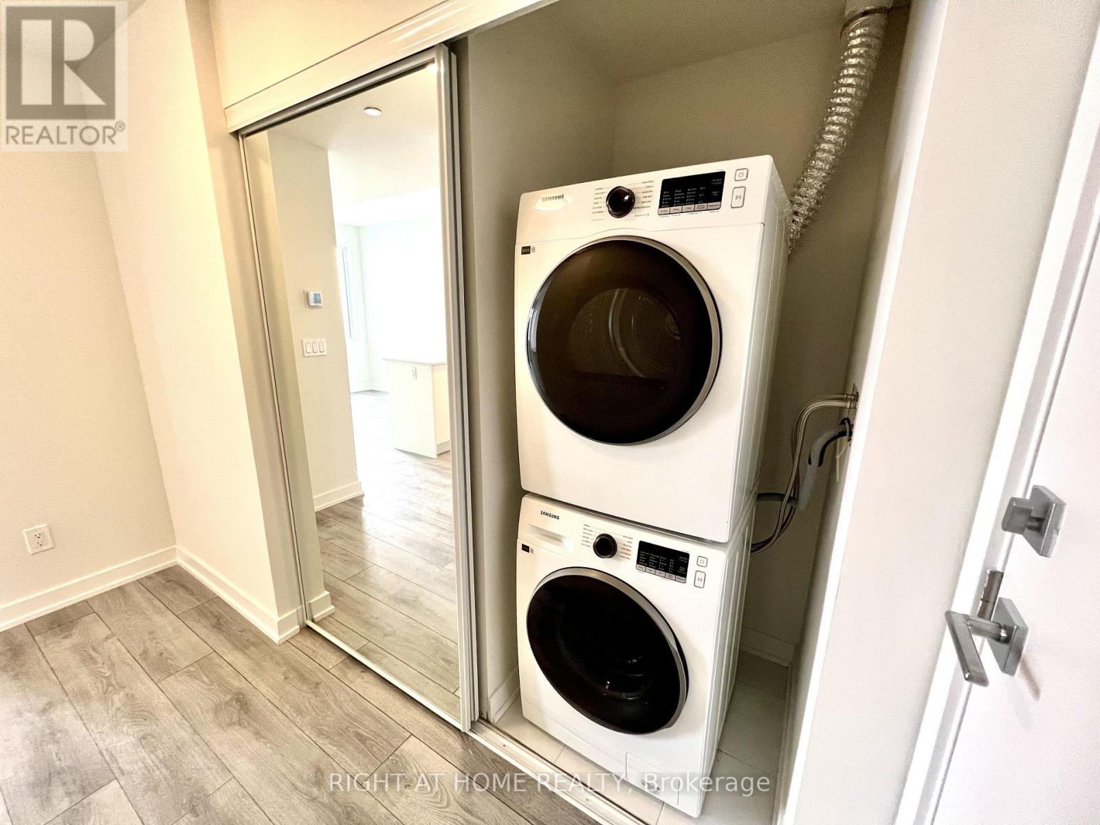 2405 - 15 Ellerslie Avenue, Toronto, Ontario  M2N 0L7 - Photo 11 - C13795020