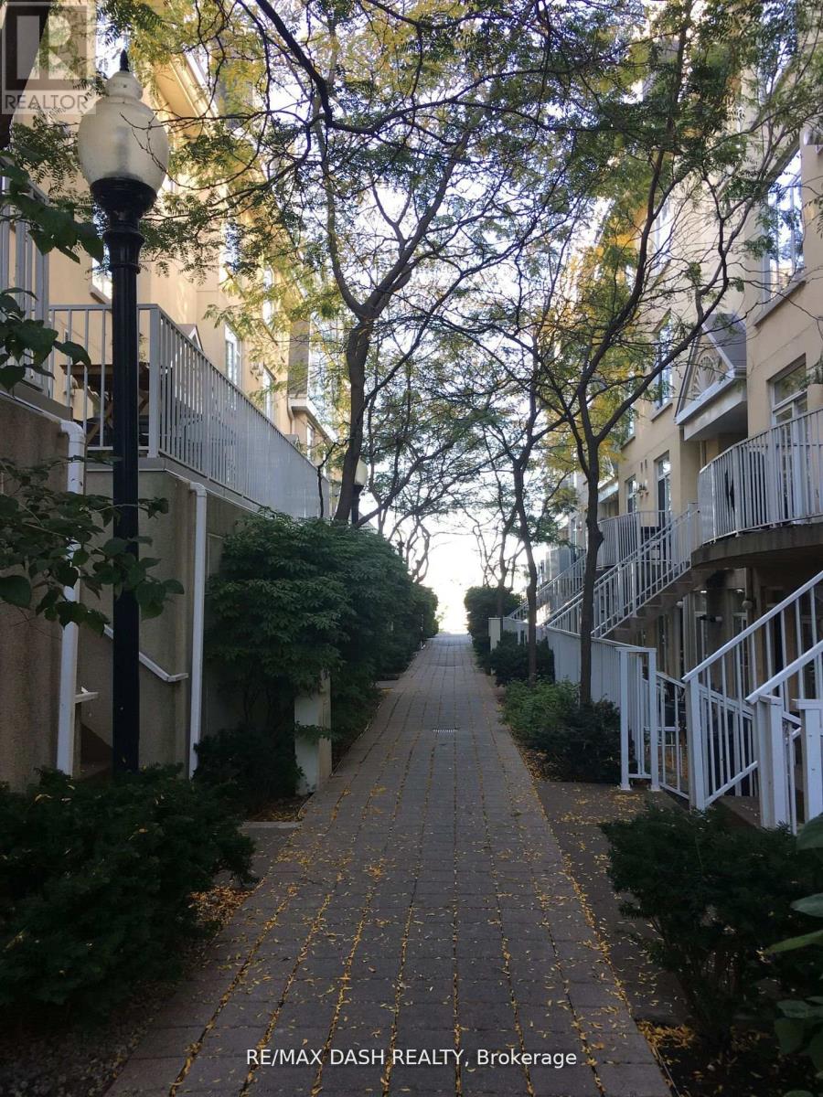 535 - 36 Stadium Road, Toronto, Ontario  M5V 3P4 - Photo 3 - C13795038