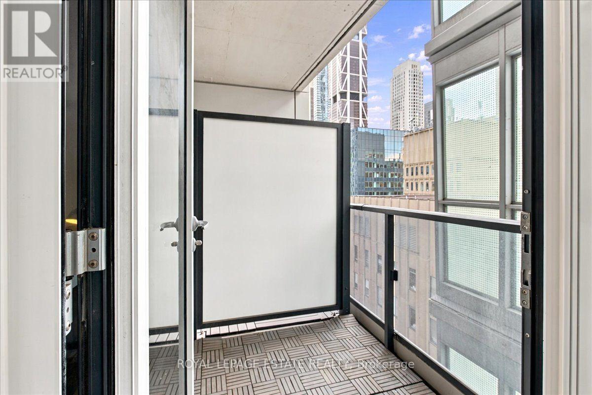 1201 - 88 Cumberland Street, Toronto, Ontario  M5R 0C8 - Photo 16 - C13795062