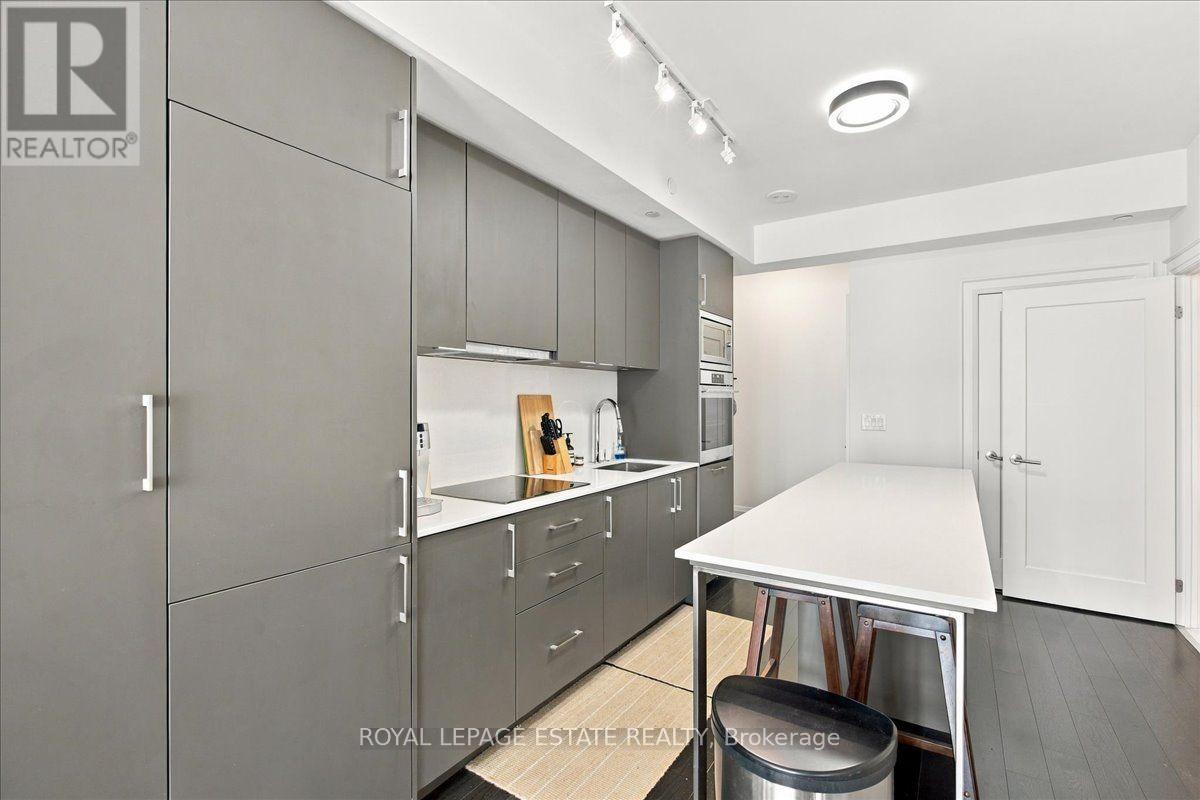 1201 - 88 Cumberland Street, Toronto, Ontario  M5R 0C8 - Photo 8 - C13795062