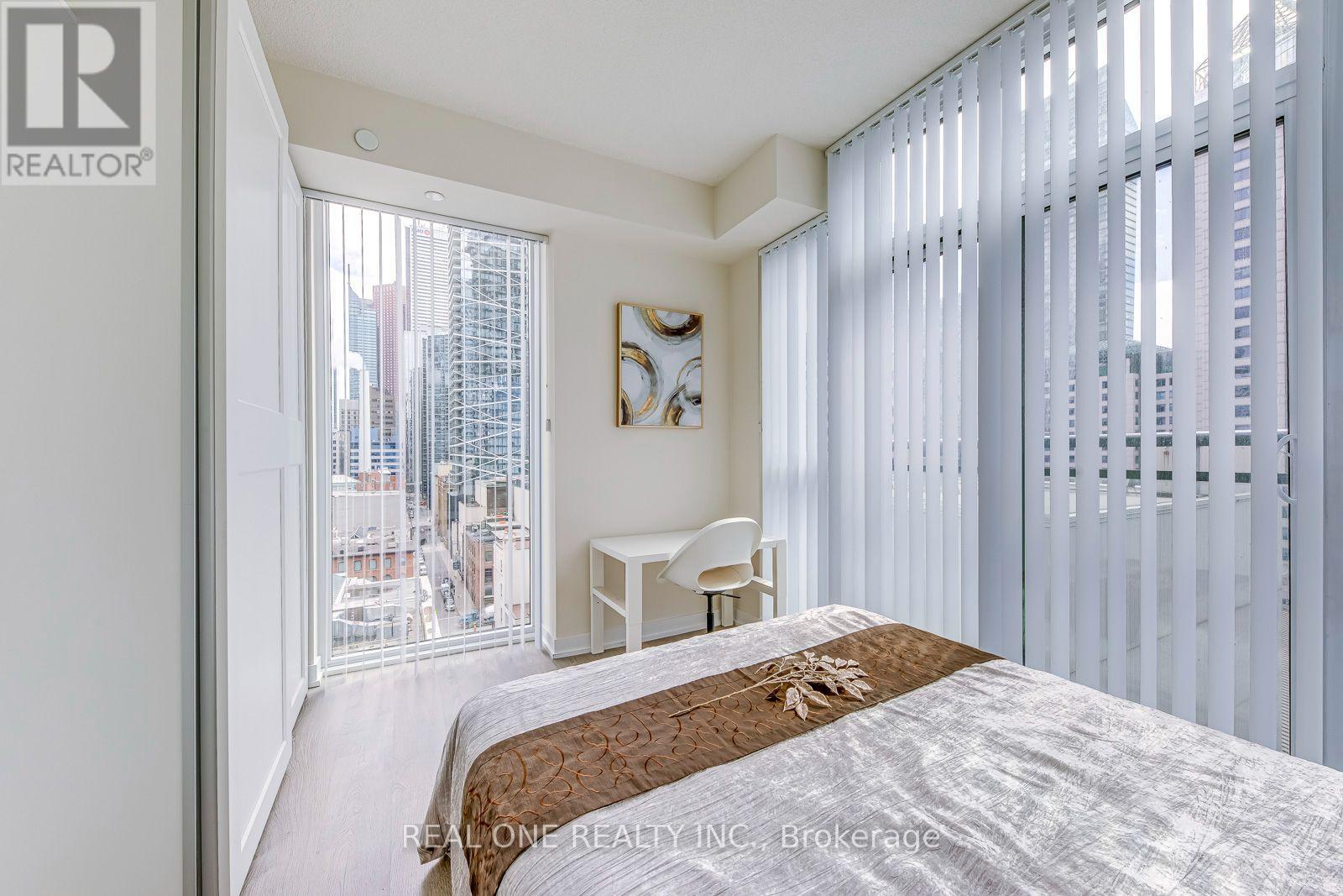 1001 - 99 John Street, Toronto, Ontario  M5V 0S6 - Photo 21 - C13795072
