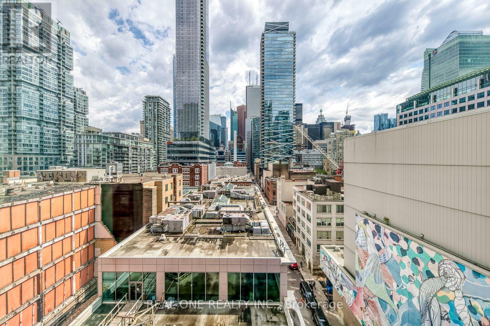 1001 - 99 John Street, Toronto, Ontario  M5V 0S6 - Photo 25 - C13795072