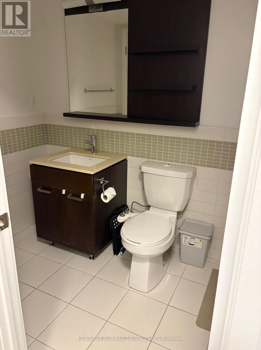 318 - 295 Adelaide Street W, Toronto (Waterfront Communities), Ontario  M5V 0L4 - Photo 8 - C13795088