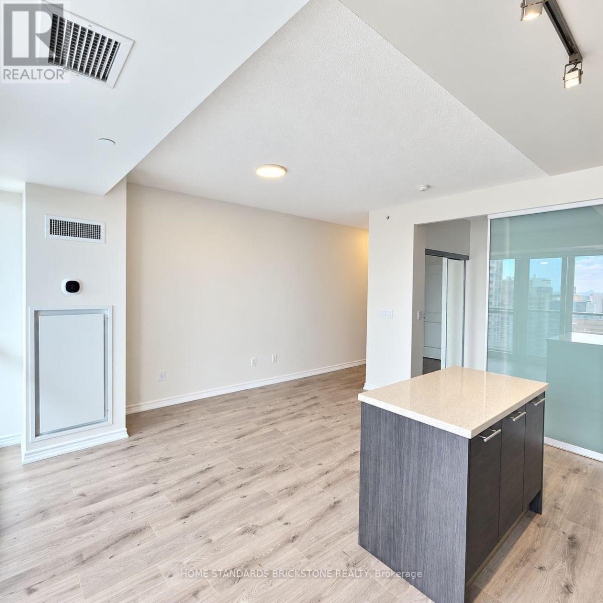 2911 - 386 Yonge Street, Toronto, Ontario  M5B 0A5 - Photo 4 - C13795102
