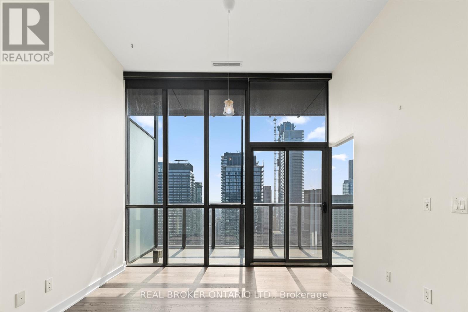 4403 - 110 Charles Street E, Toronto (Church-Yonge Corridor), Ontario  M4Y 1T5 - Photo 14 - C13795104