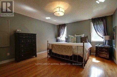 Main Level - 153 Niagara Drive, Oshawa (Samac), Ontario  L1G 8A6 - Photo 11 - E13795058