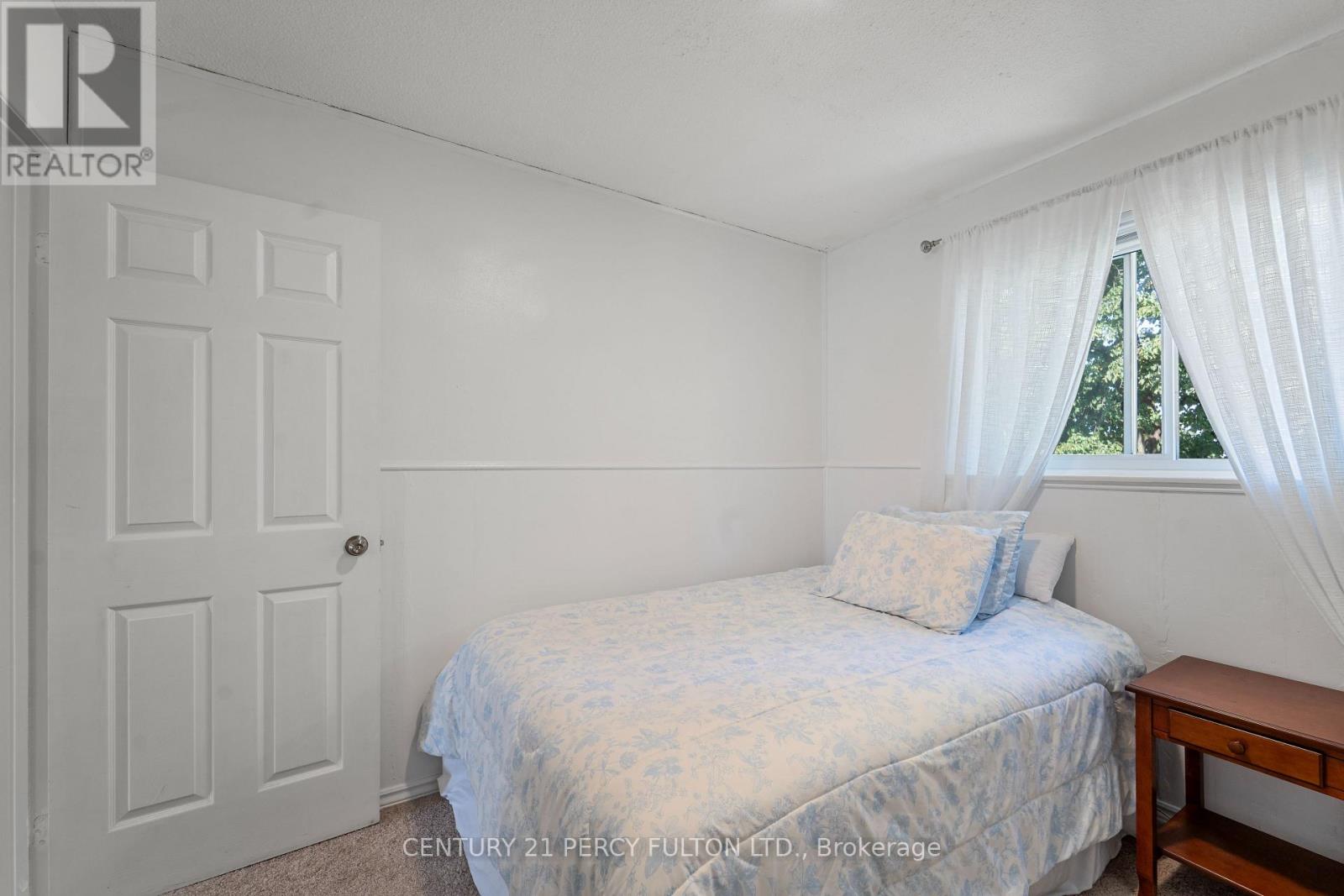 98 Doreen Crescent, Clarington, Ontario  L1C 3W8 - Photo 19 - E13795092