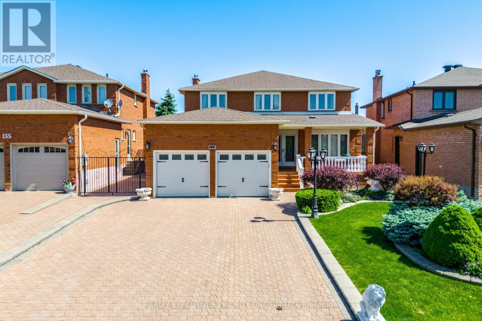 139 JADE CRESCENT, vaughan (west woodbridge), Ontario