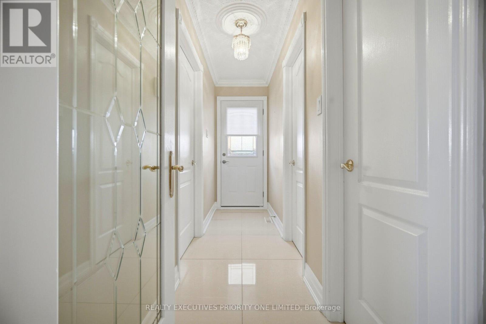 139 Jade Crescent, Vaughan (West Woodbridge), Ontario  L4L 6M1 - Photo 15 - N13795000