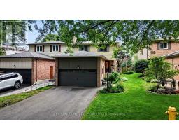 11 BISHOP CRESCENT, Markham, Ontario