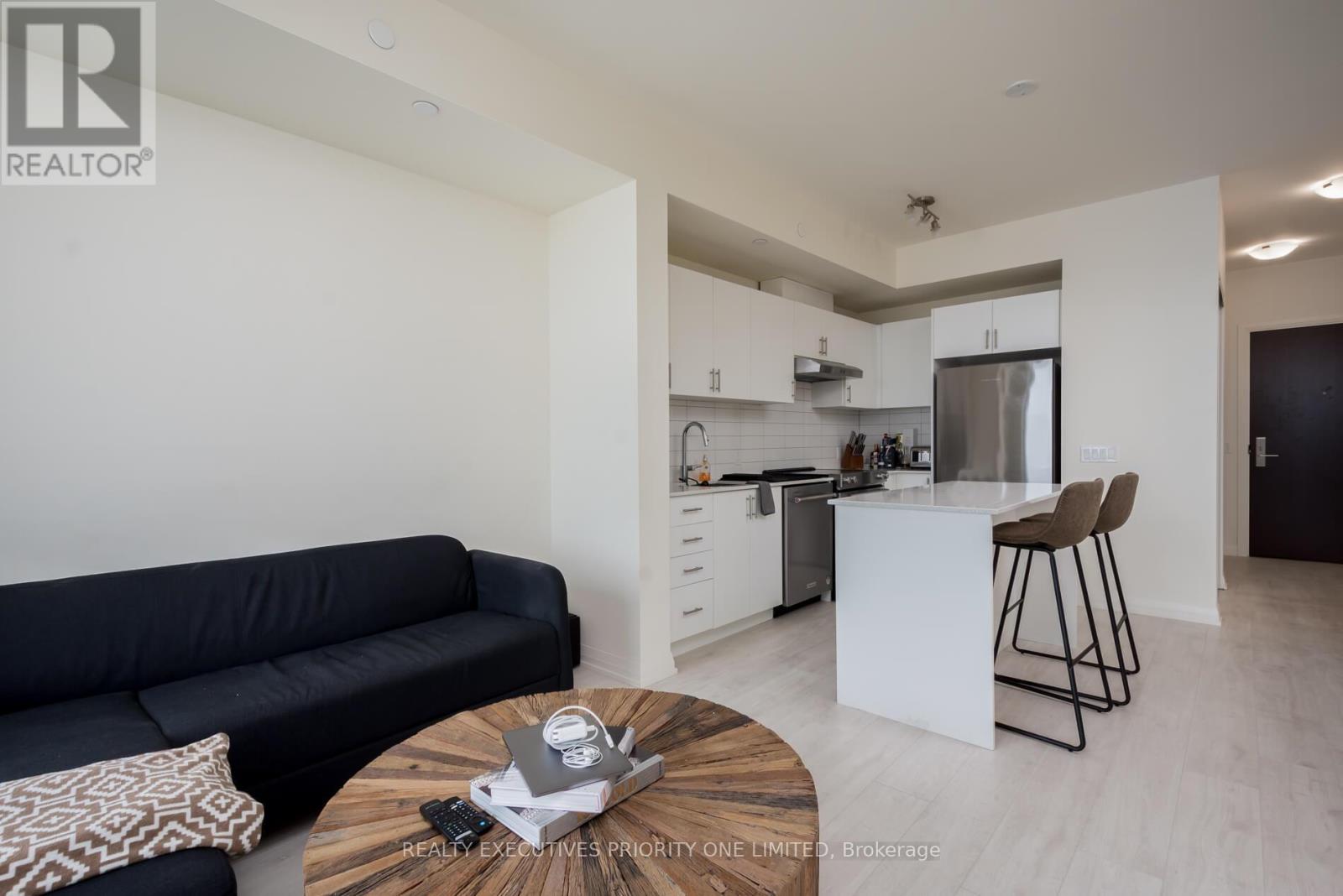 923 - 9000 Jane Street, Vaughan (Vellore Village), Ontario  L4K 0M6 - Photo 14 - N13795042