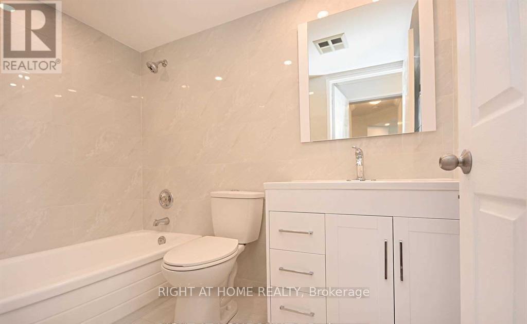 1110 - 4450 Tucana Court, Mississauga (Hurontario), Ontario  L5R 3R4 - Photo 12 - W13794954