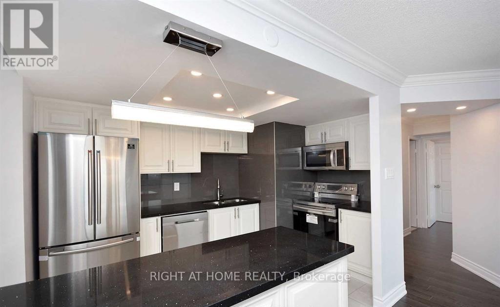 1110 - 4450 Tucana Court, Mississauga (Hurontario), Ontario  L5R 3R4 - Photo 4 - W13794954