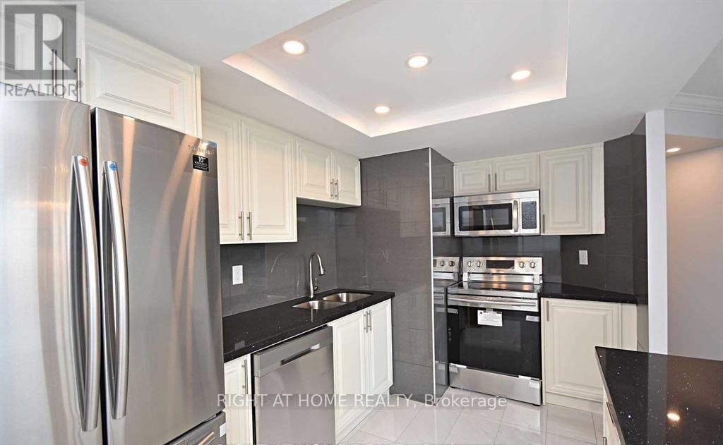 1110 - 4450 Tucana Court, Mississauga (Hurontario), Ontario  L5R 3R4 - Photo 5 - W13794954