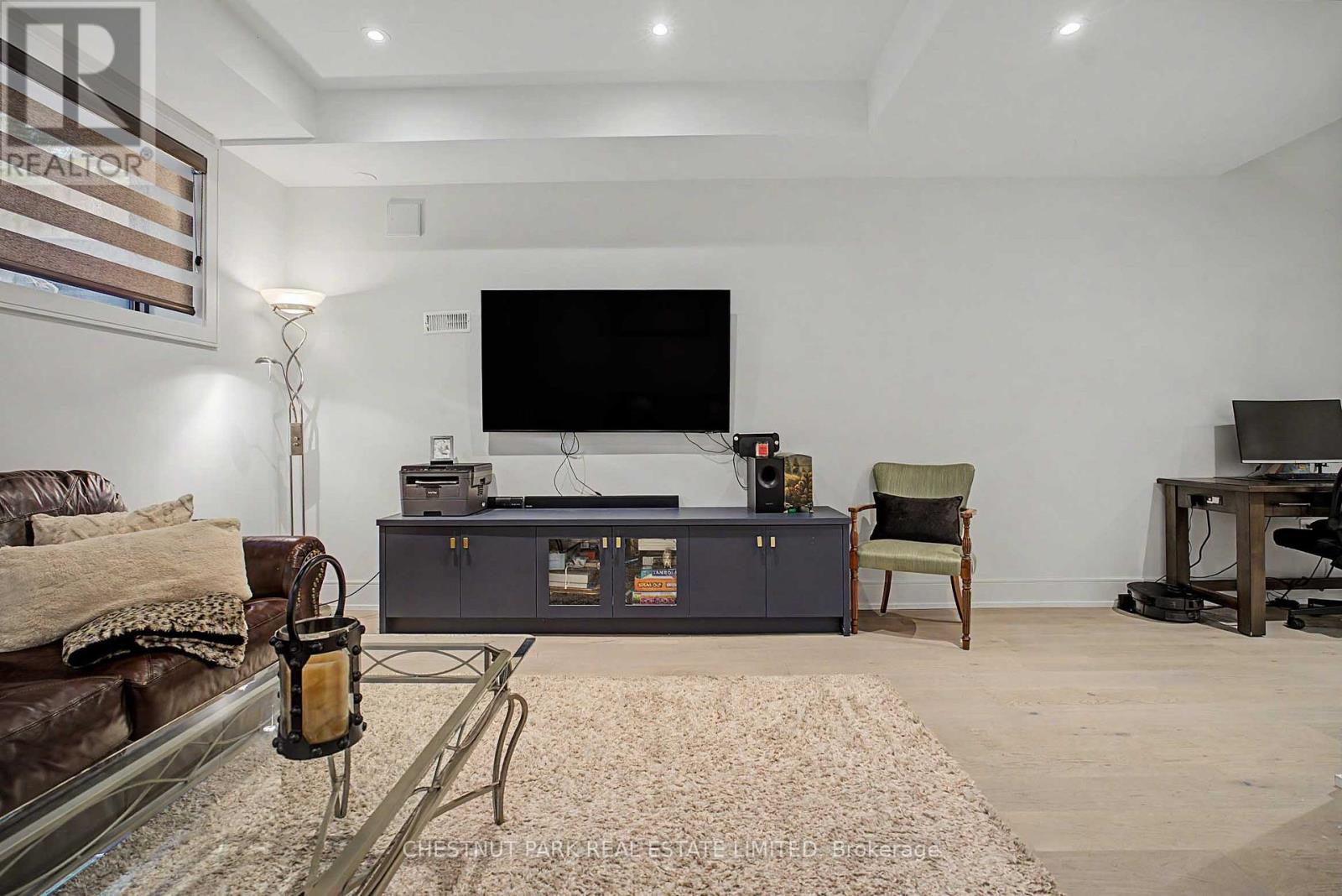 150 Sheldon Avenue, Toronto, Ontario  M8W 4L6 - Photo 48 - W13794984