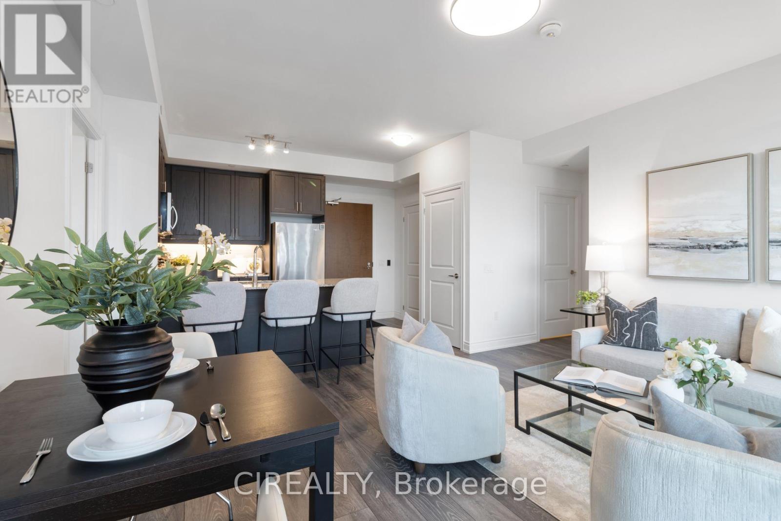 403 - 1050 Main Street E, Milton, Ontario  L9T 9M3 - Photo 2 - W13795010