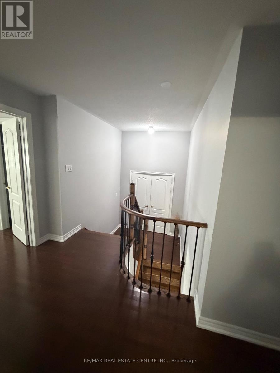 79 Templehill Road, Brampton (Sandringham-Wellington), Ontario  L6R 0Z8 - Photo 27 - W13795016