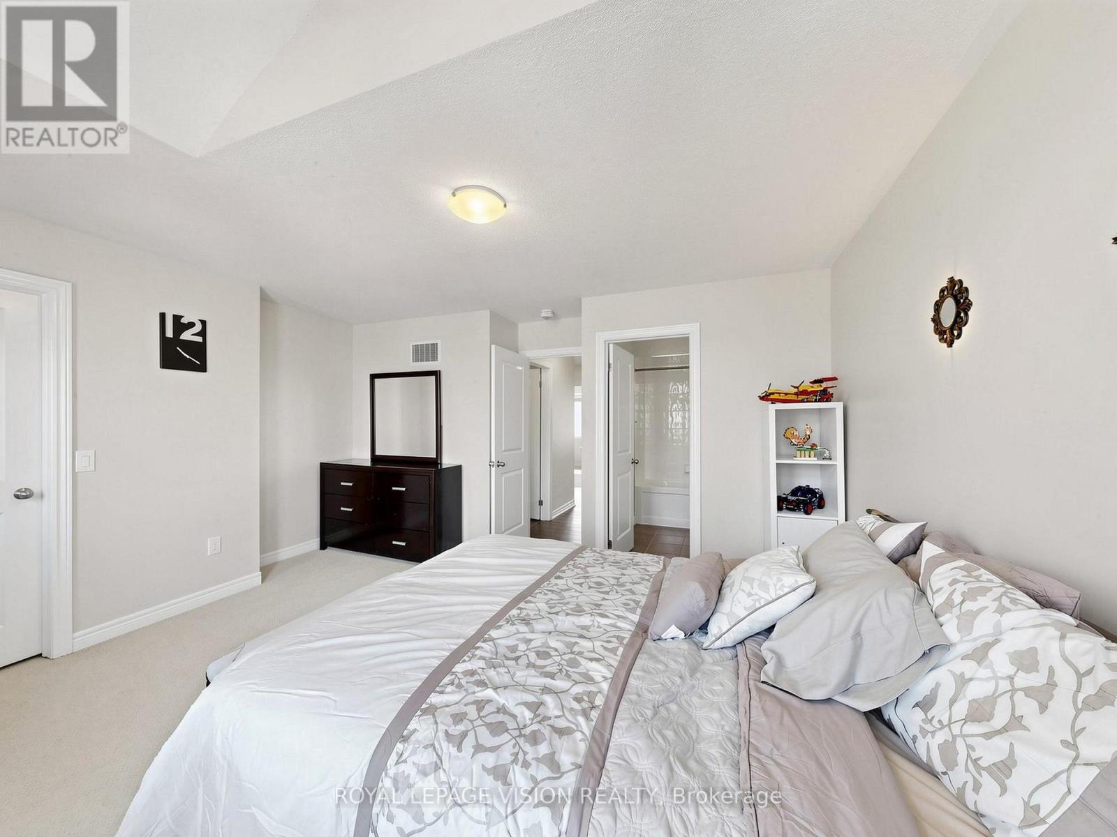 24 Pennycross Crescent, Brampton, Ontario  L7A 4M1 - Photo 13 - W13795034