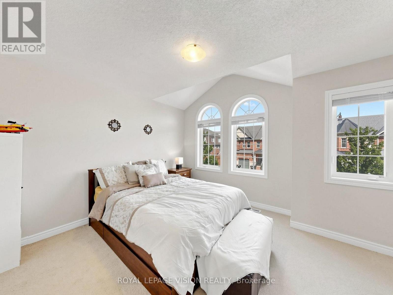 24 Pennycross Crescent, Brampton, Ontario  L7A 4M1 - Photo 14 - W13795034