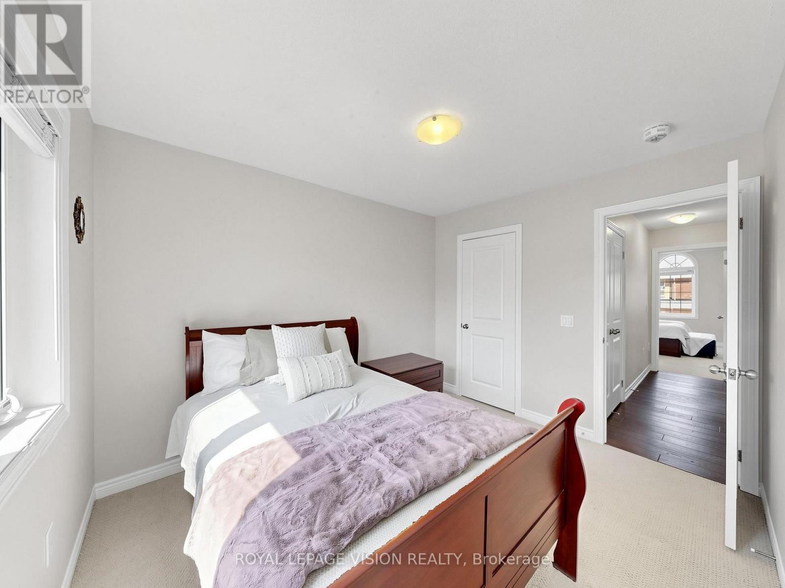 24 Pennycross Crescent, Brampton, Ontario  L7A 4M1 - Photo 17 - W13795034