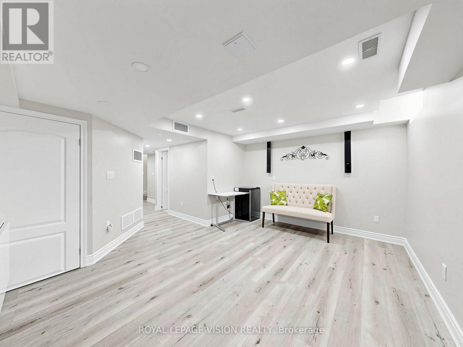 24 Pennycross Crescent, Brampton, Ontario  L7A 4M1 - Photo 21 - W13795034