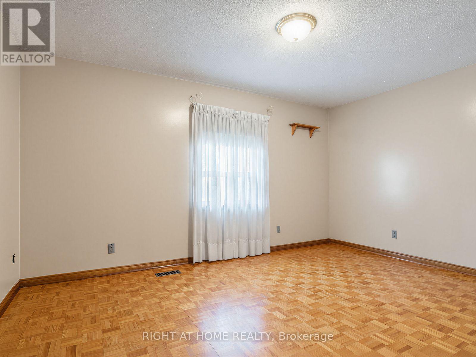 102 Judson Street, Toronto, Ontario  M8Z 1B1 - Photo 16 - W13795074