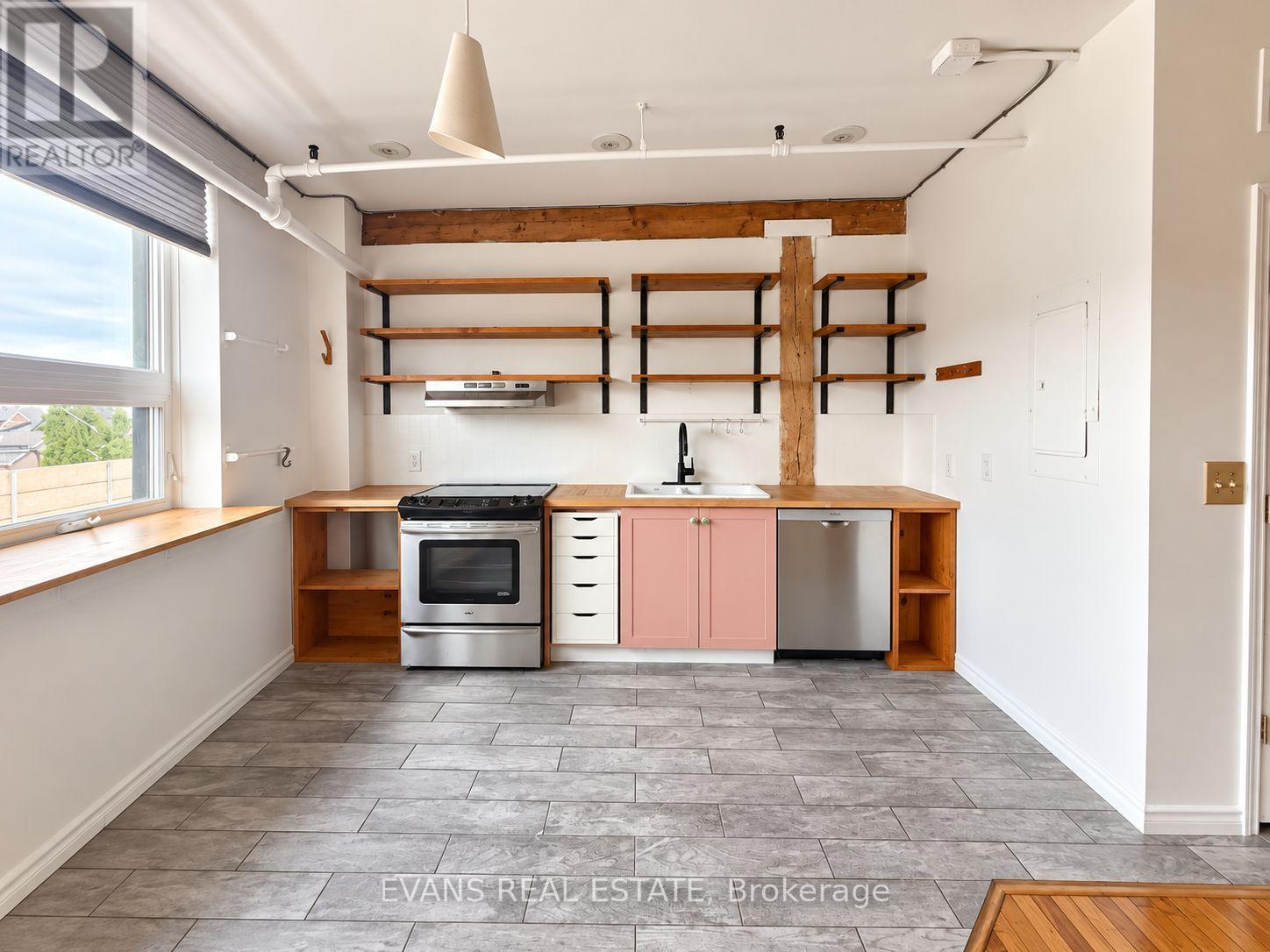 22 - 121 Prescott Avenue, Toronto (Weston-Pellam Park), Ontario  M6N 3G8 - Photo 8 - W13795096