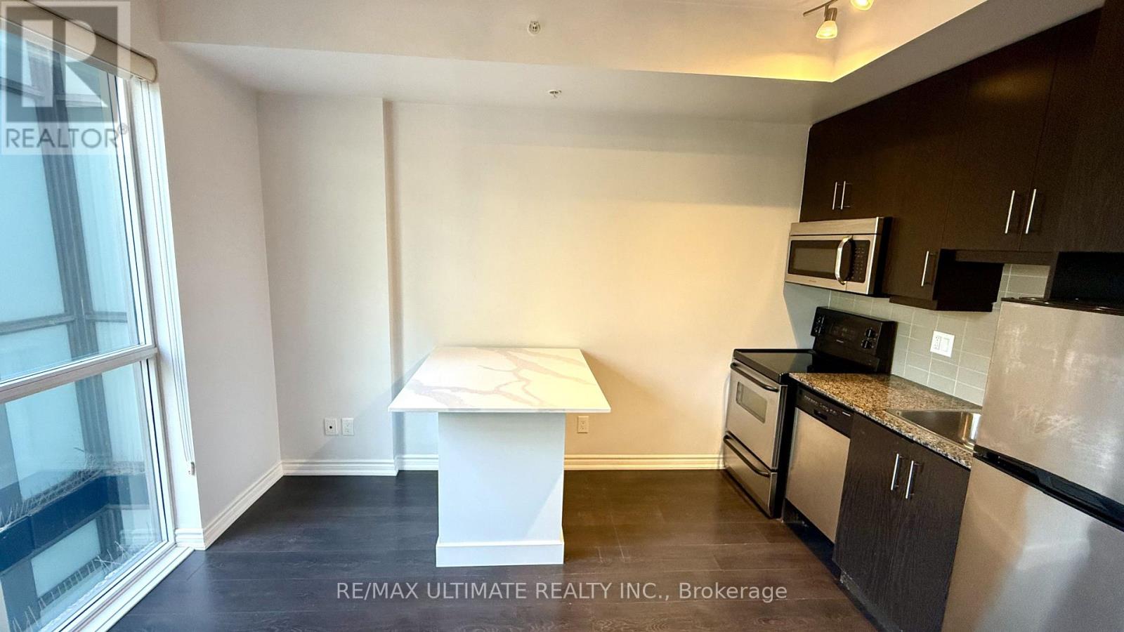723 - 15 James Finlay Way, Toronto, Ontario M3M 0B3 - Photo 17 - W13795116