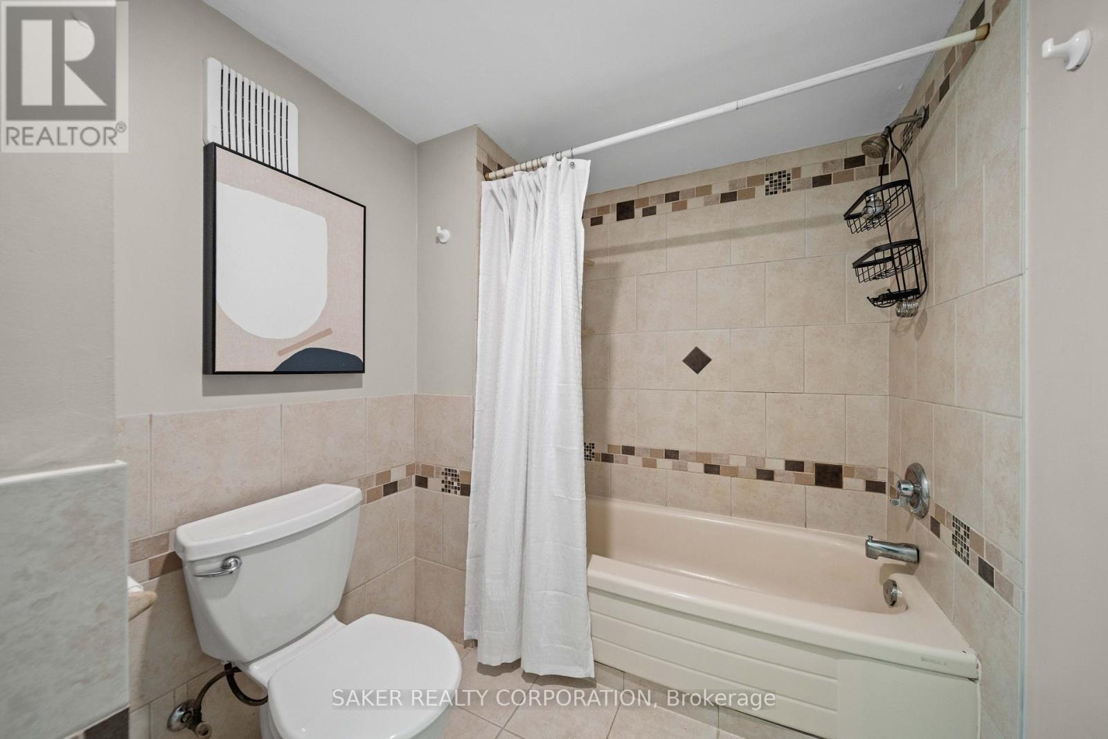2586 Dundas Street, London East, Ontario  N5V 3C7 - Photo 36 - X13795156