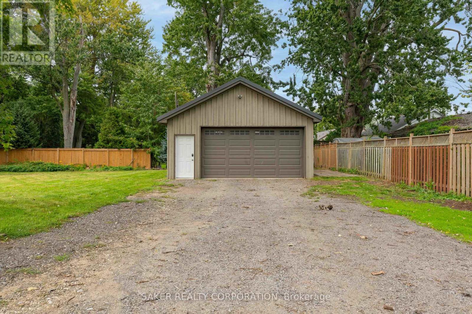 2586 Dundas Street, London East, Ontario  N5V 3C7 - Photo 41 - X13795156