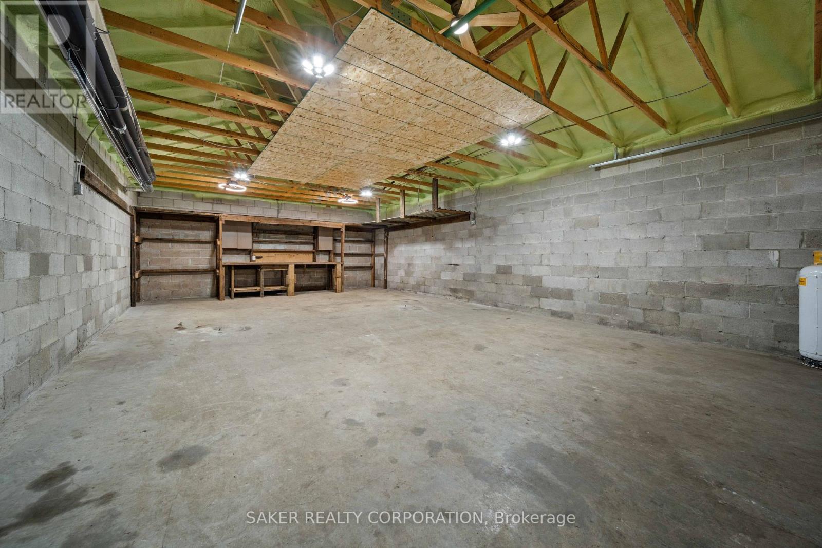 2586 Dundas Street, London East, Ontario  N5V 3C7 - Photo 42 - X13795156