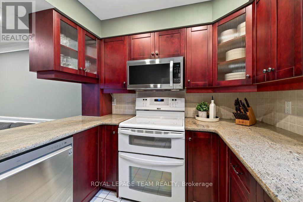 249 Hinchey Avenue, Ottawa, Ontario  K1Y 1L9 - Photo 15 - X13795192