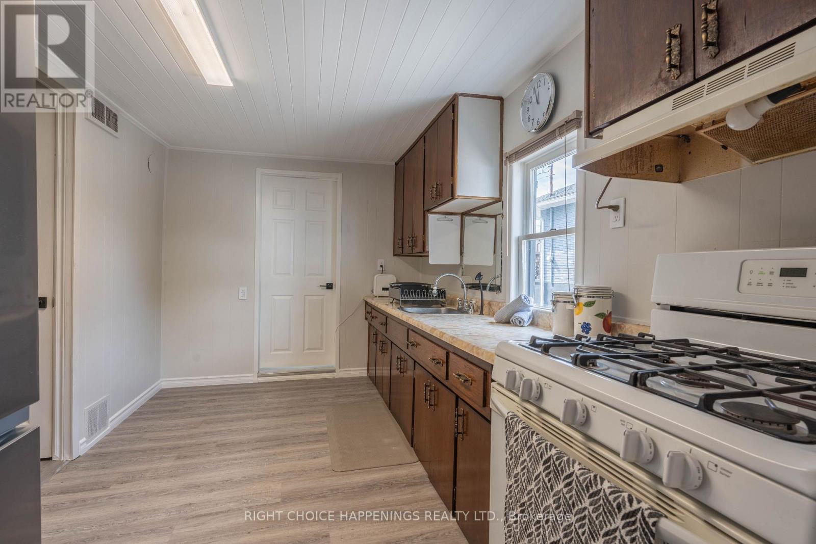 68 Christmas Street, Port Colborne, Ontario  L3K 1M5 - Photo 13 - X13795154