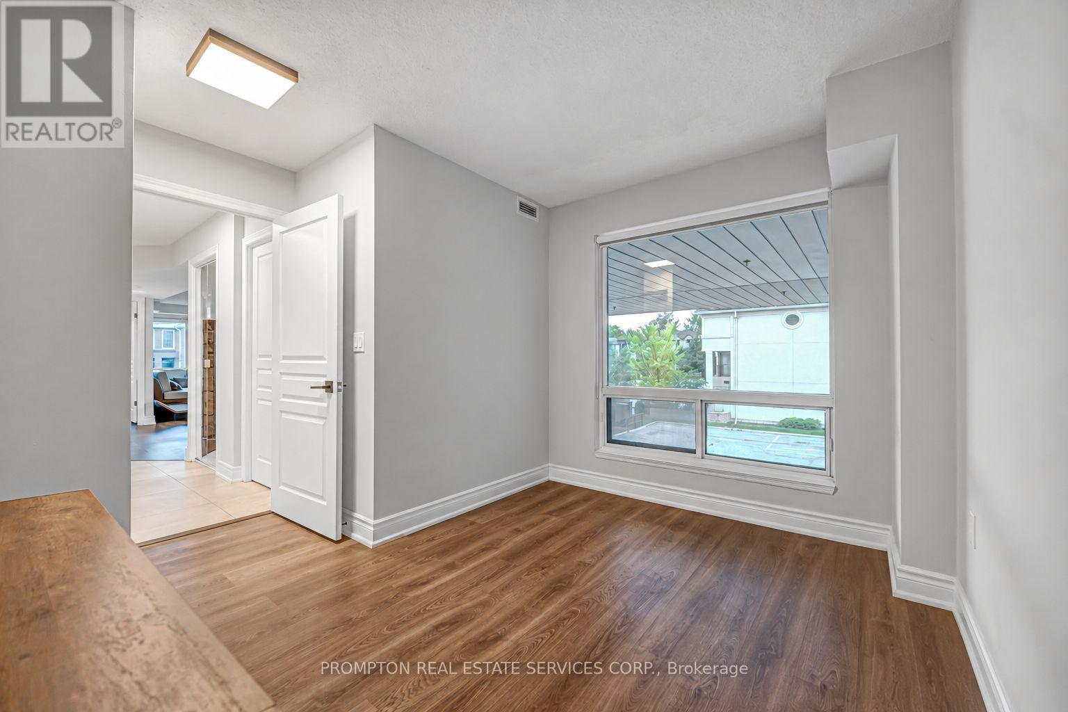 210 - 1 Hycrest Avenue, Toronto, Ontario M2N 6V8 - Photo 10 - C13795178