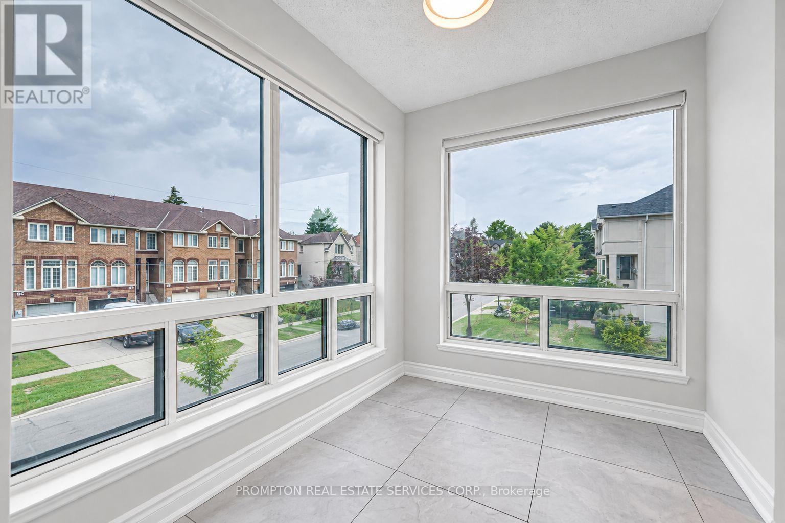 210 - 1 Hycrest Avenue, Toronto, Ontario M2N 6V8 - Photo 11 - C13795178