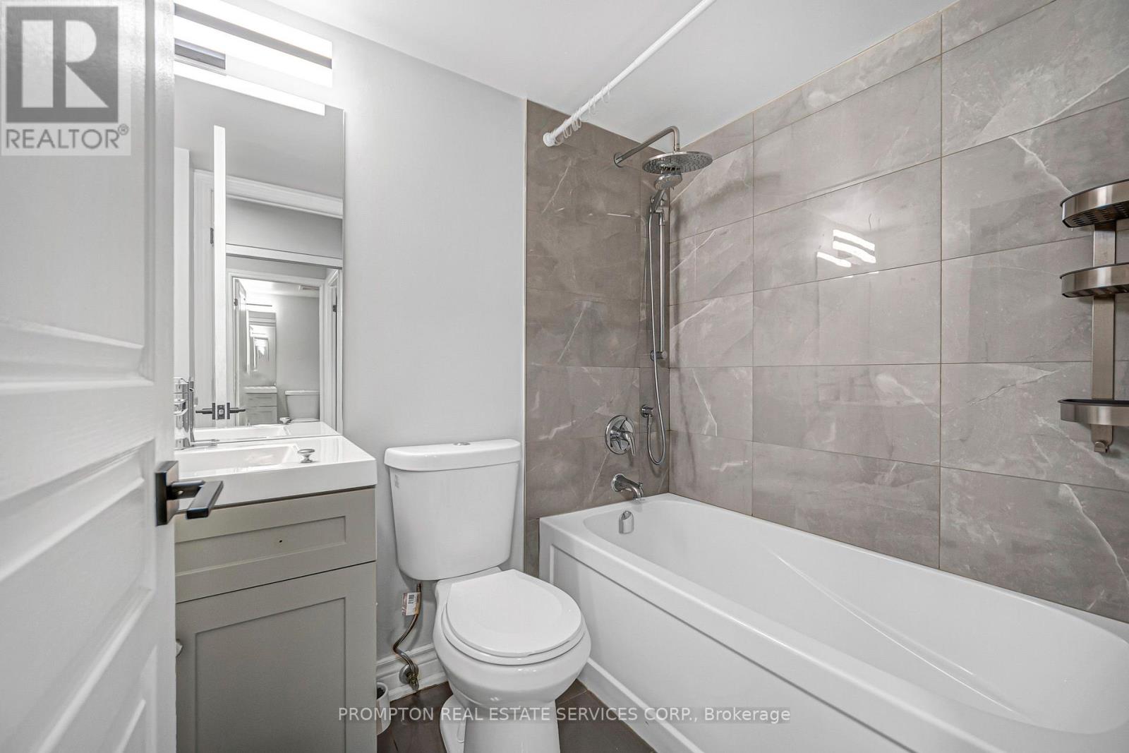 210 - 1 Hycrest Avenue, Toronto, Ontario M2N 6V8 - Photo 12 - C13795178