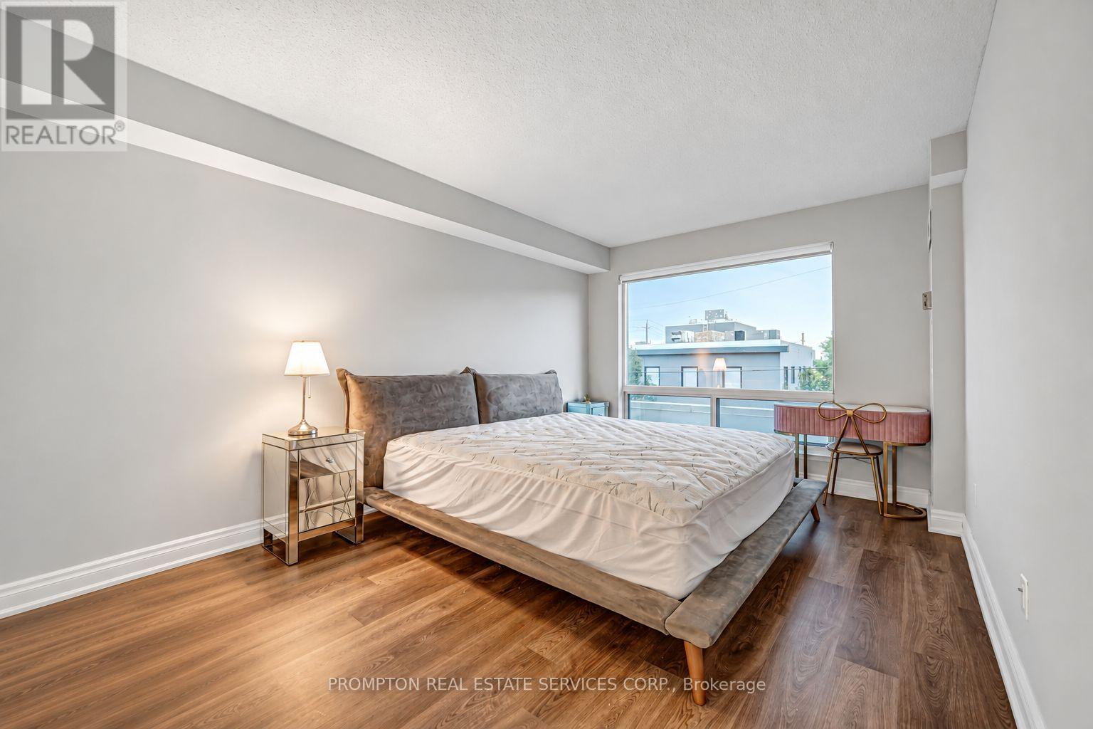 210 - 1 Hycrest Avenue, Toronto, Ontario M2N 6V8 - Photo 5 - C13795178