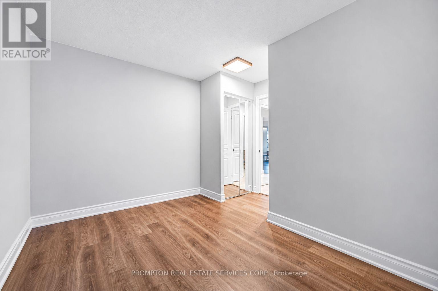210 - 1 Hycrest Avenue, Toronto, Ontario M2N 6V8 - Photo 9 - C13795178
