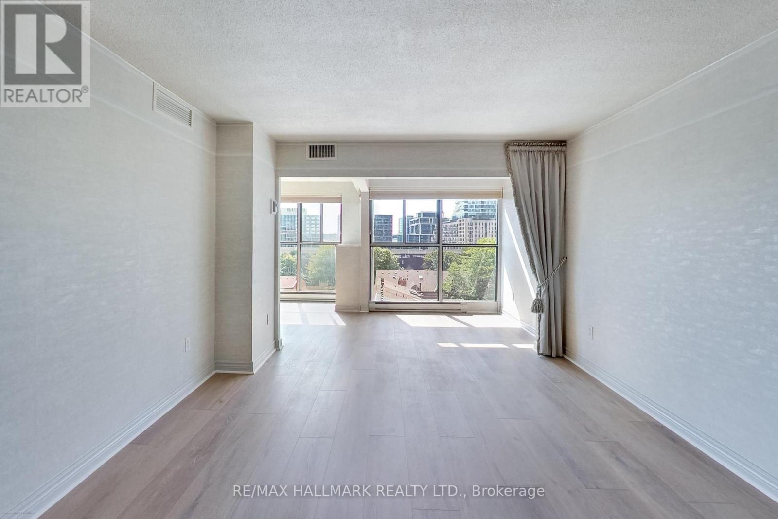 812 - 65 Scadding Avenue, Toronto, Ontario  M5A 4L1 - Photo 2 - C13795198
