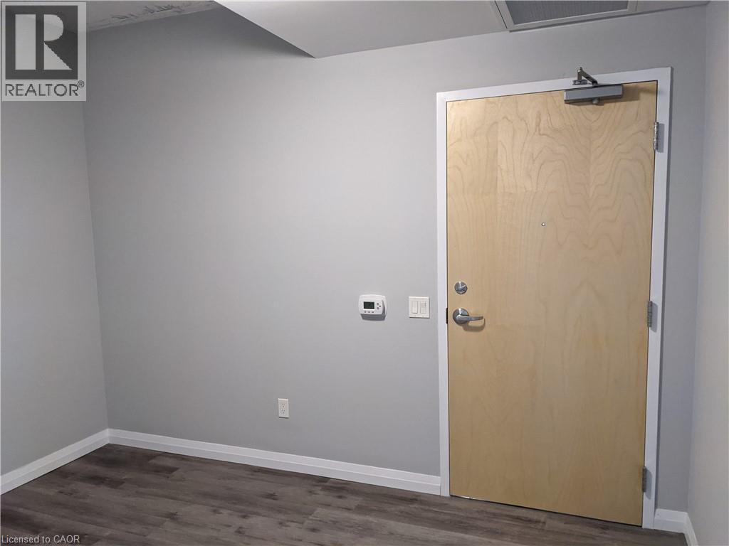 60 Charles Street W Unit# 1008, Kitchener, Ontario  N2G 0C9 - Photo 4 - 40863965