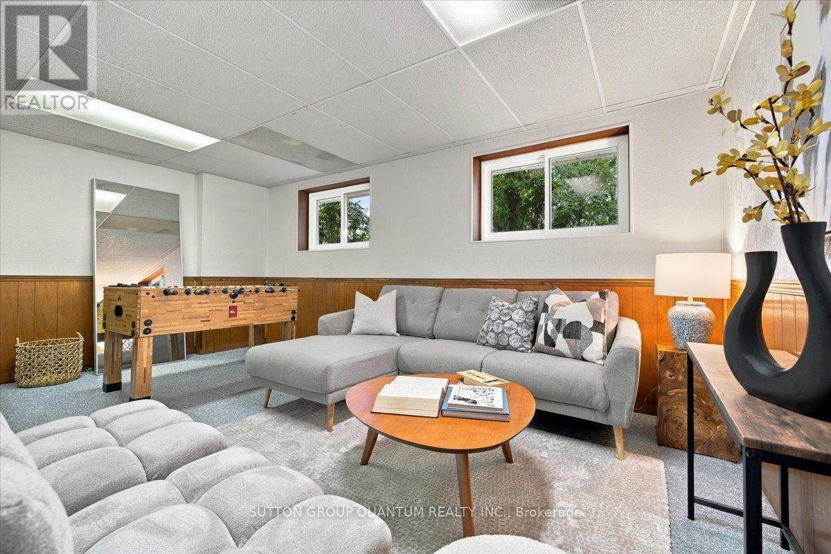 325 Erindale Drive, Burlington, Ontario  L7L 4T3 - Photo 24 - W13795166