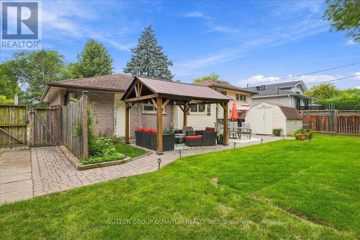 325 Erindale Drive, Burlington, Ontario  L7L 4T3 - Photo 33 - W13795166