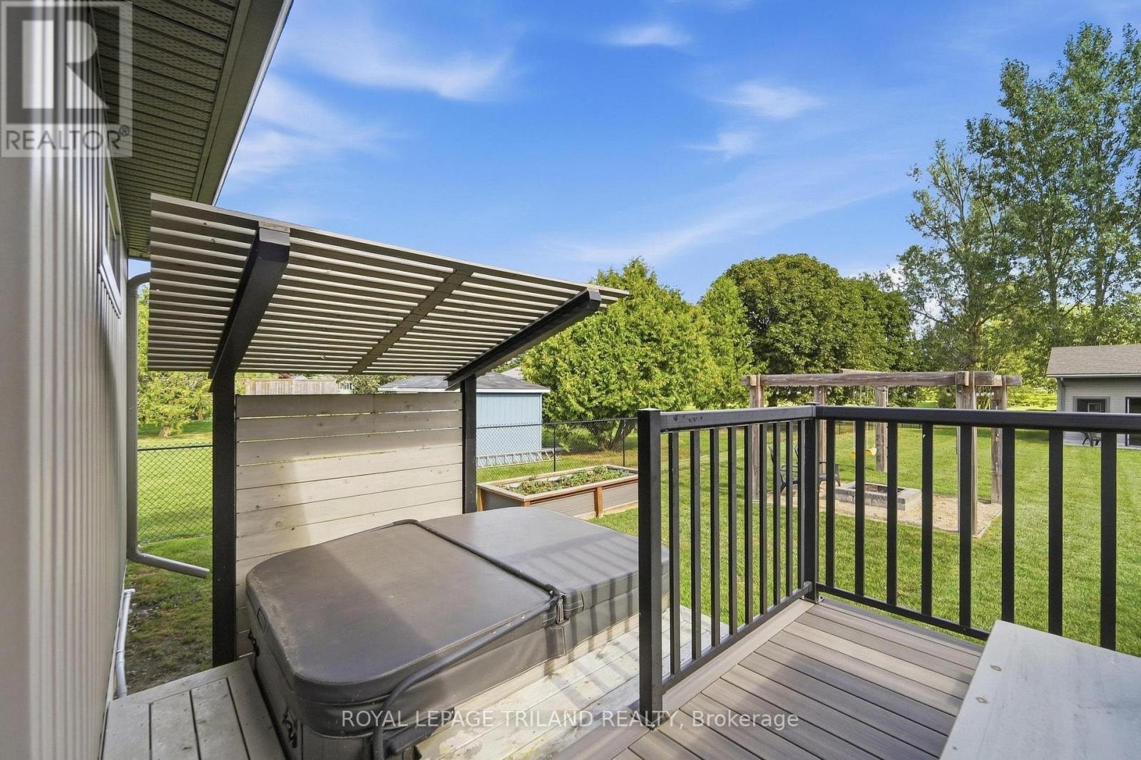 51 Park Street, Huron-Kinloss, Ontario  N0G 2R0 - Photo 28 - X13795106