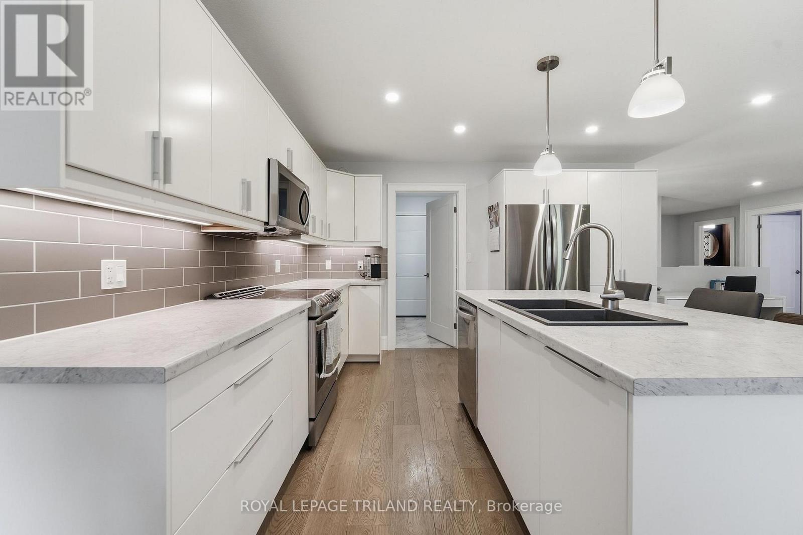 51 Park Street, Huron-Kinloss, Ontario  N0G 2R0 - Photo 18 - X13795106