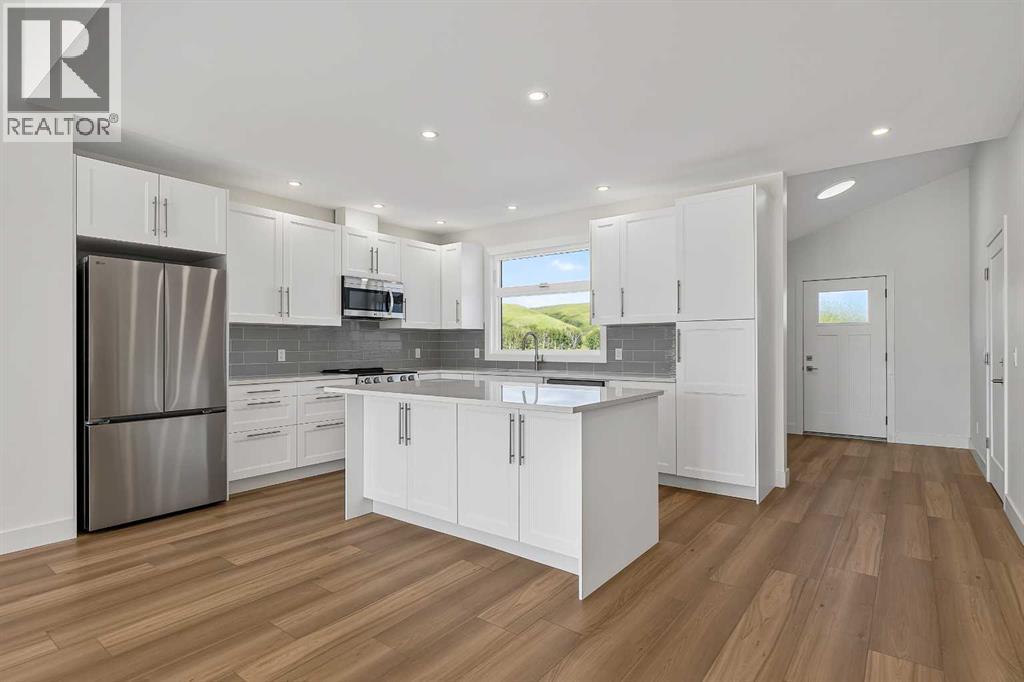 8 Diamond Valley Close, Carbon, Alberta  T0M 0L0 - Photo 8 - A2328129