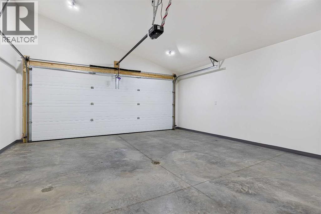 8 Diamond Valley Close, Carbon, Alberta  T0M 0L0 - Photo 29 - A2328129